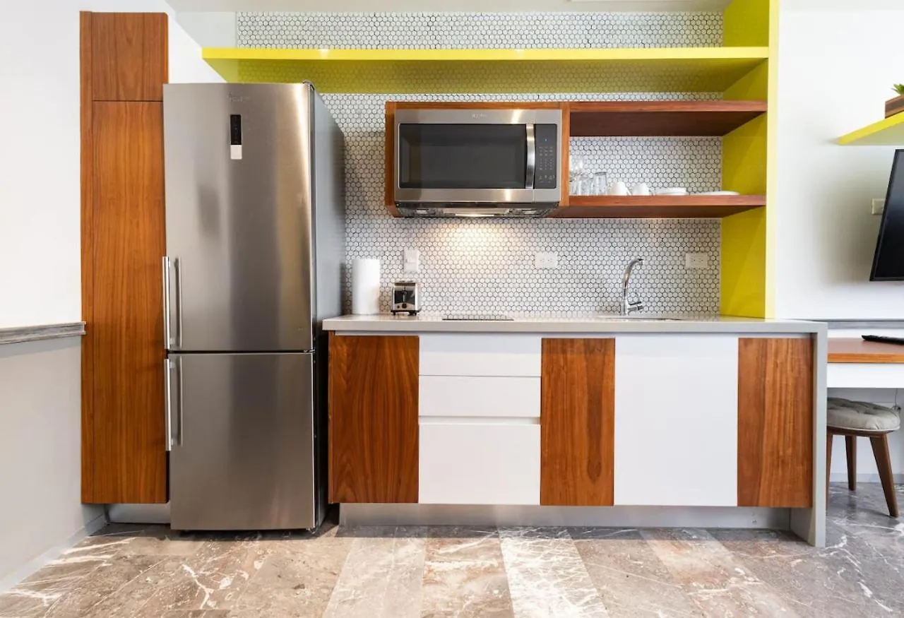 Excellent Location 1Br Home Downtown, 1Min Beach Playa del Carmen Apartment